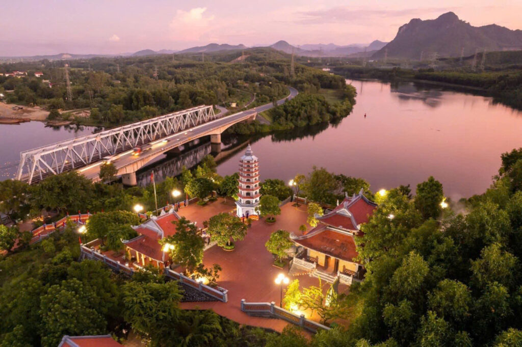 Kinh nghiệm tham gia Tour Động Phong Nha và Thành Cổ Quảng Trị